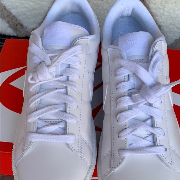 WMNS TENNIS CLASSIC 'WHITE BLUE CAP' - Picture 8 of 16